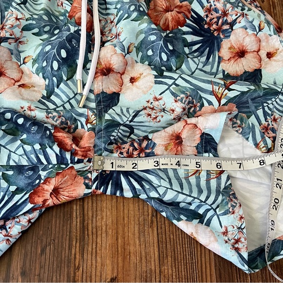 Franks Maui Sky Swim Trunks Size Large - Picture 4 of 12